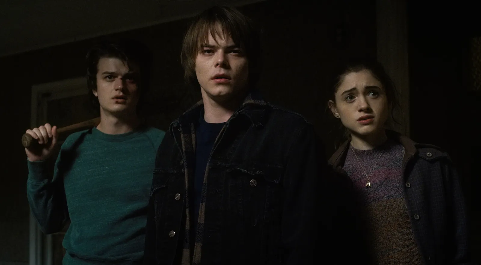 stranger things nancy steve and jonathan love triangle9