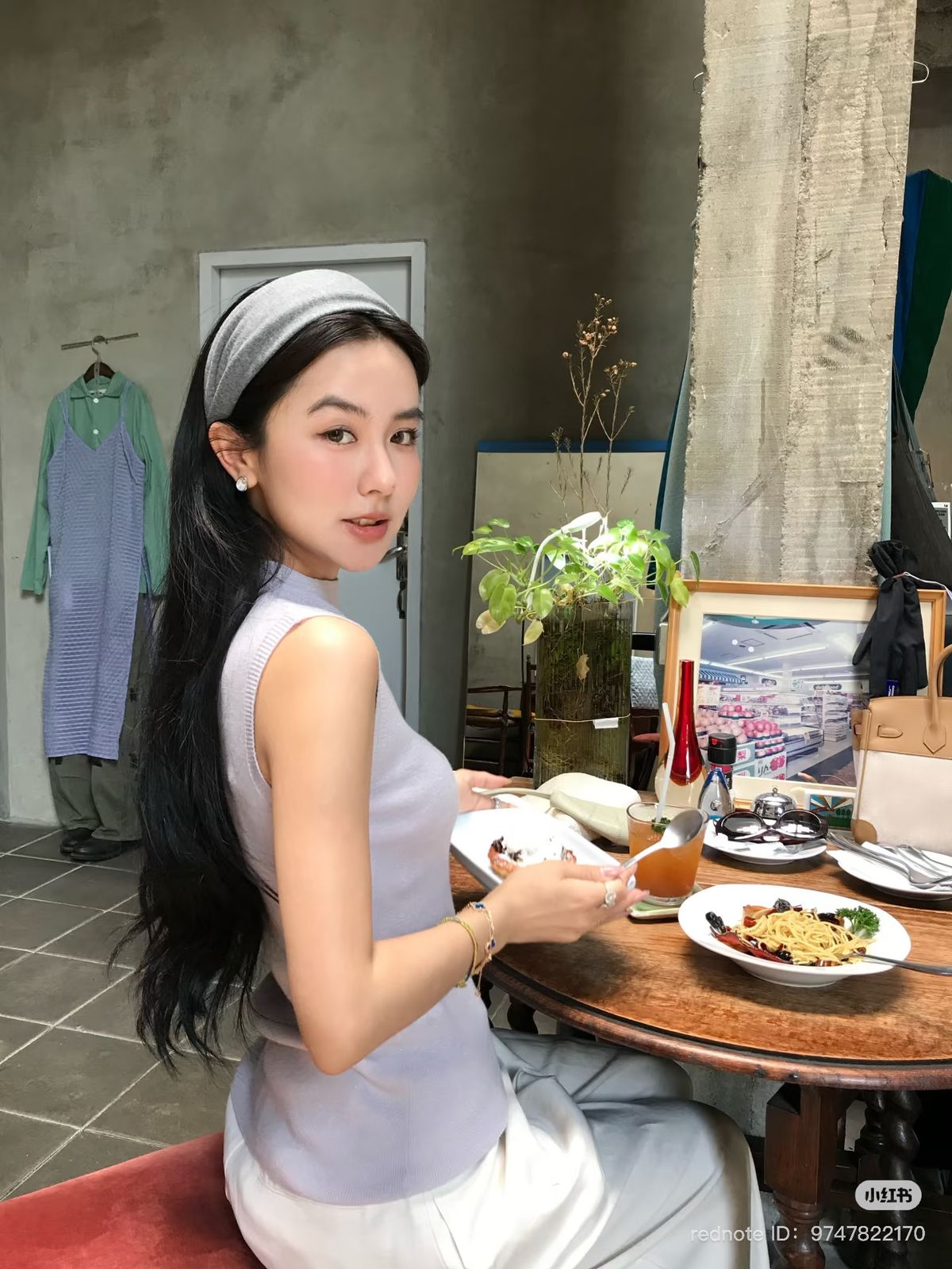 9707cdaf2c761e9435522353211862dd