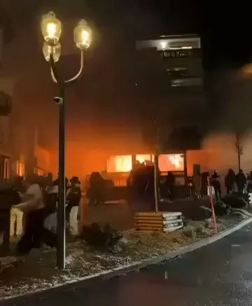 ddb9e86a 1846 4923 83bb 84a22be47eee