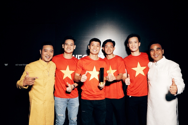 2l9a8038 17367656799121198447897 1736775248918 1736775250464689512703 1767539448075110090028