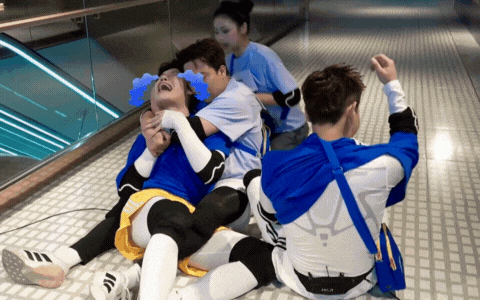 thiet ke chua co ten 4