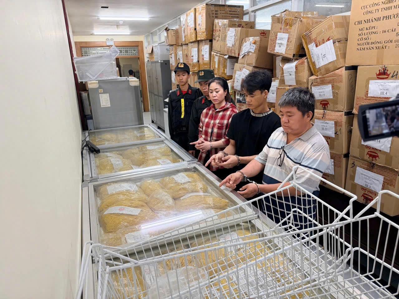 6153080001222871297540817243125331315340476898n