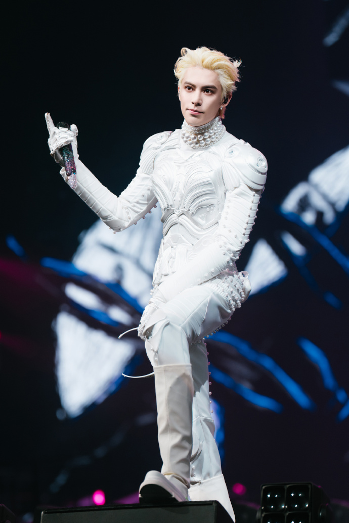 006ourozgy1i9dxv0s8lxj32kl3uwx6r