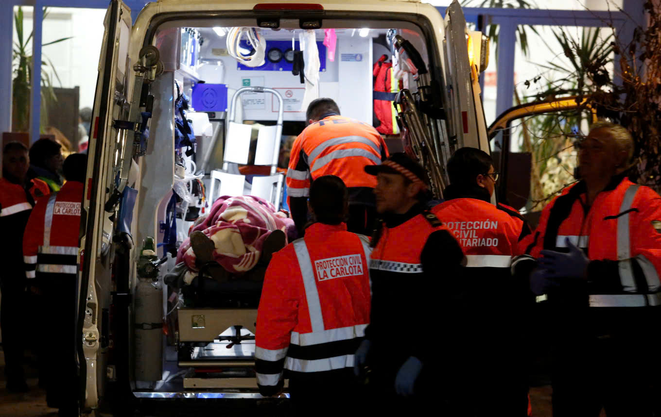 z744981573399043c039af2a7bd2d04913e8c3aee95af1