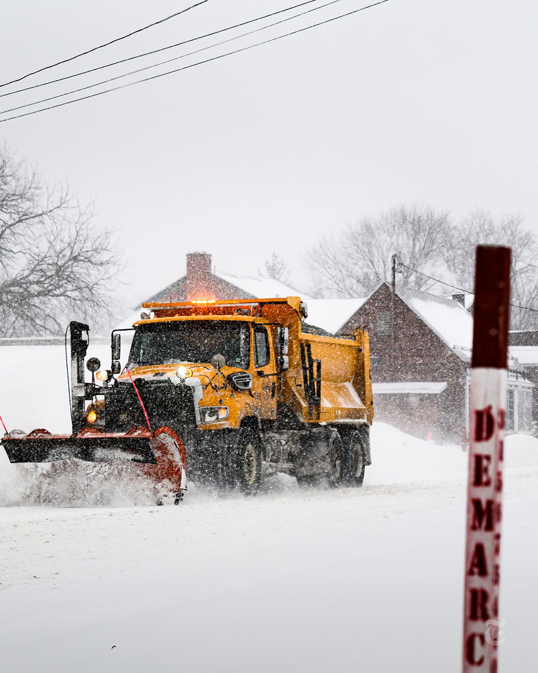 a dangerous winter storm pummeled much of the eastern us on sunday shattering temperature rec 4