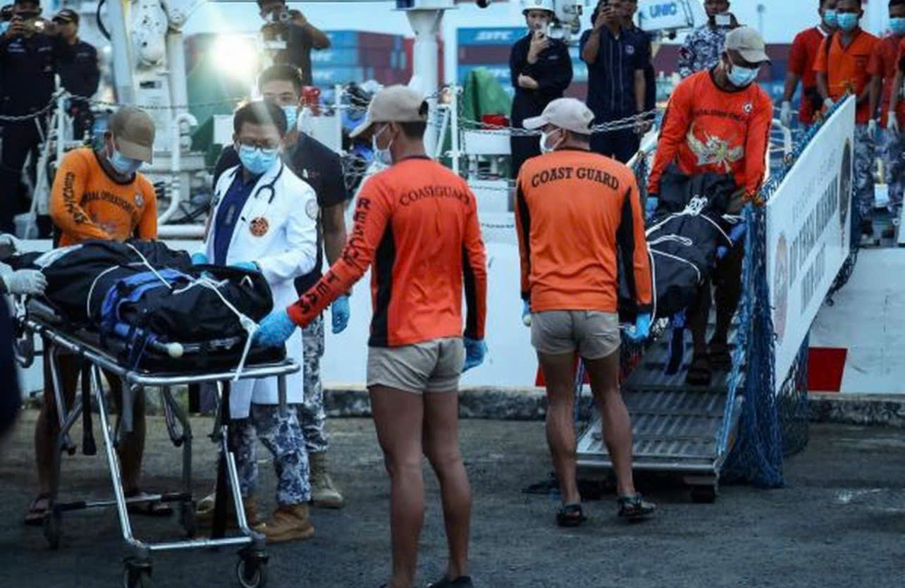 z7469308100954d20816cbbb323b2ff6530bcb3e96ca59