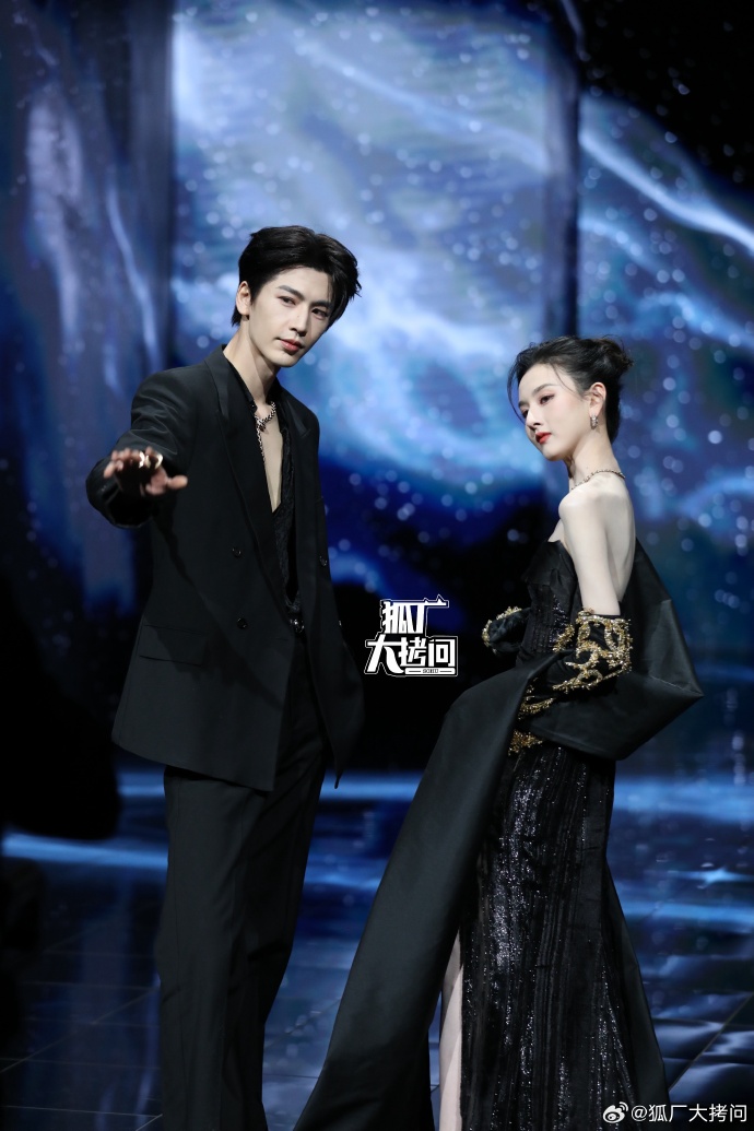 0077ahqlly1i9zqigwf1lj323v35s4qq