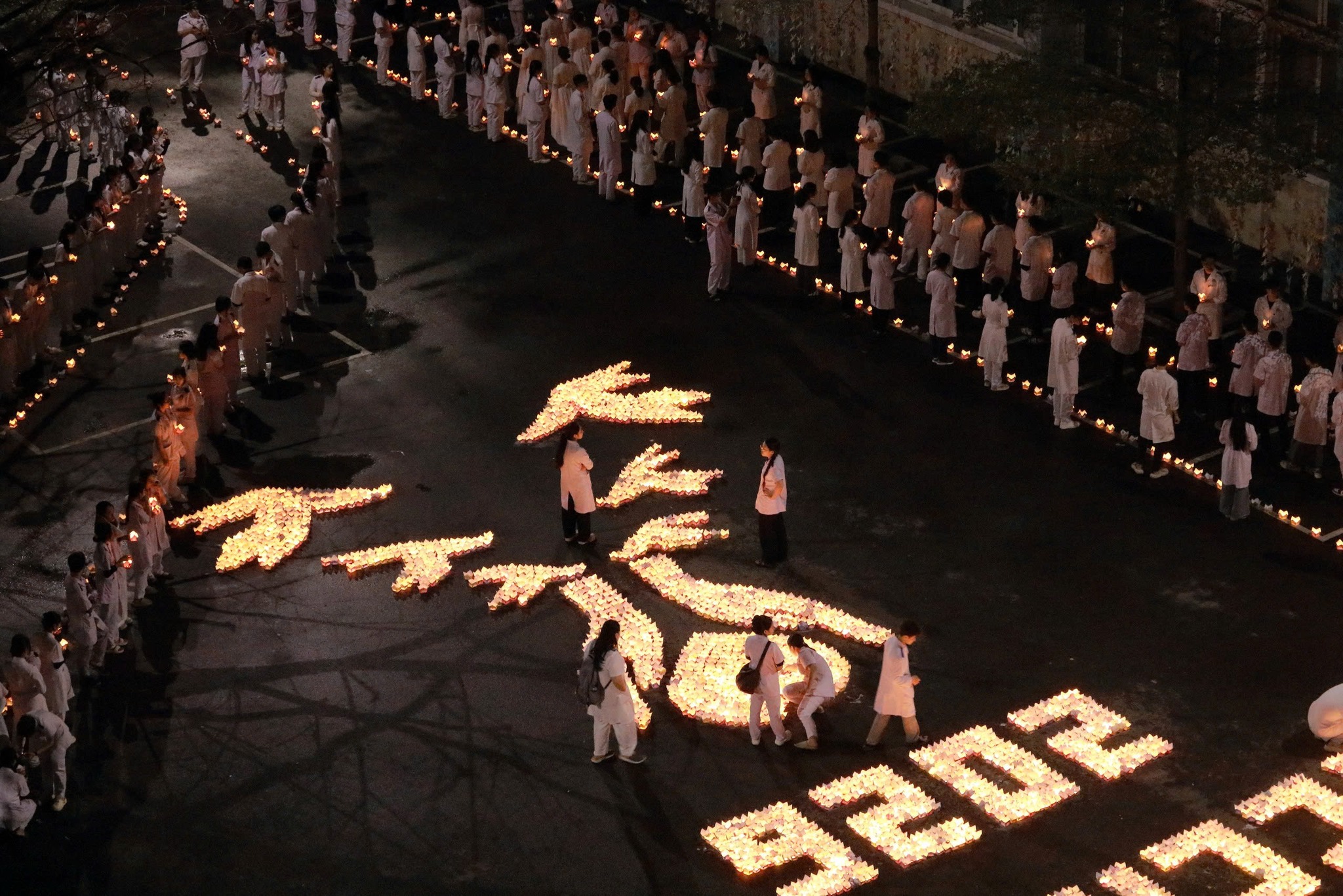 6249579e e9b6 41d3 8adb ca116d42aad9