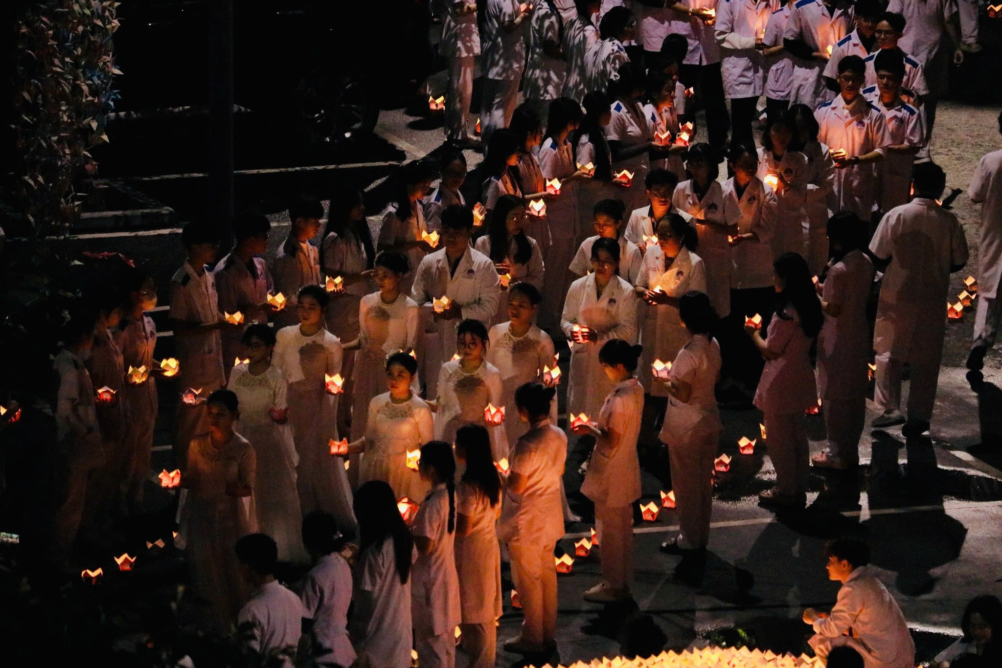 62505387214754663010334443811265219615781296n