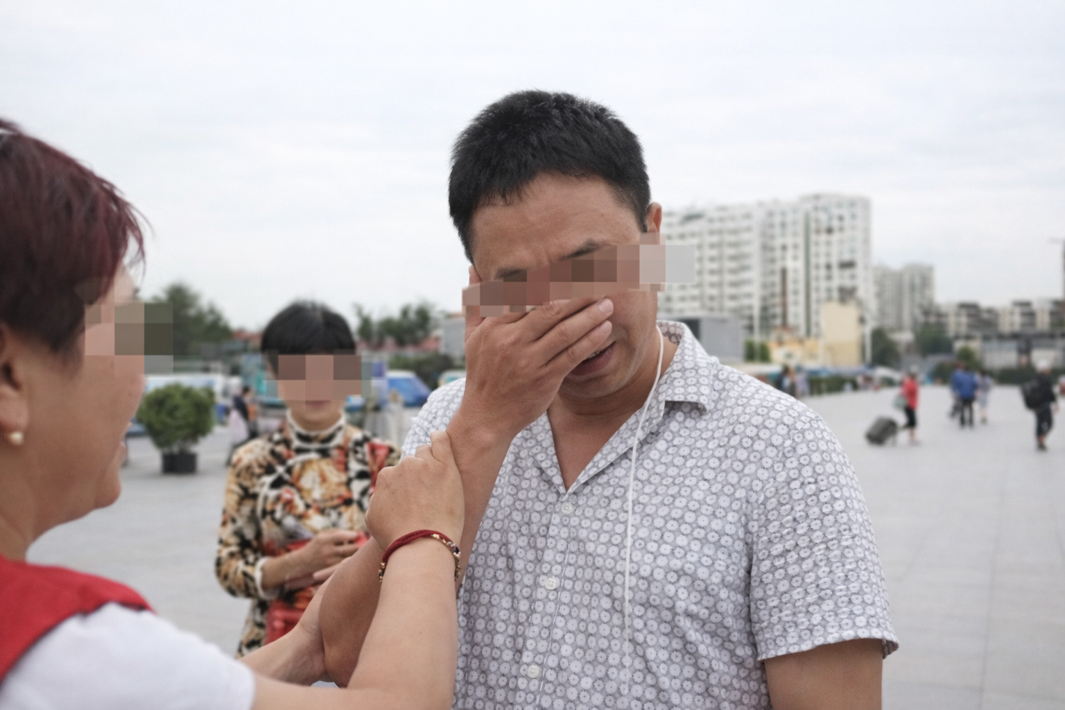 chatgpt image feb 25 2026 125215 pm