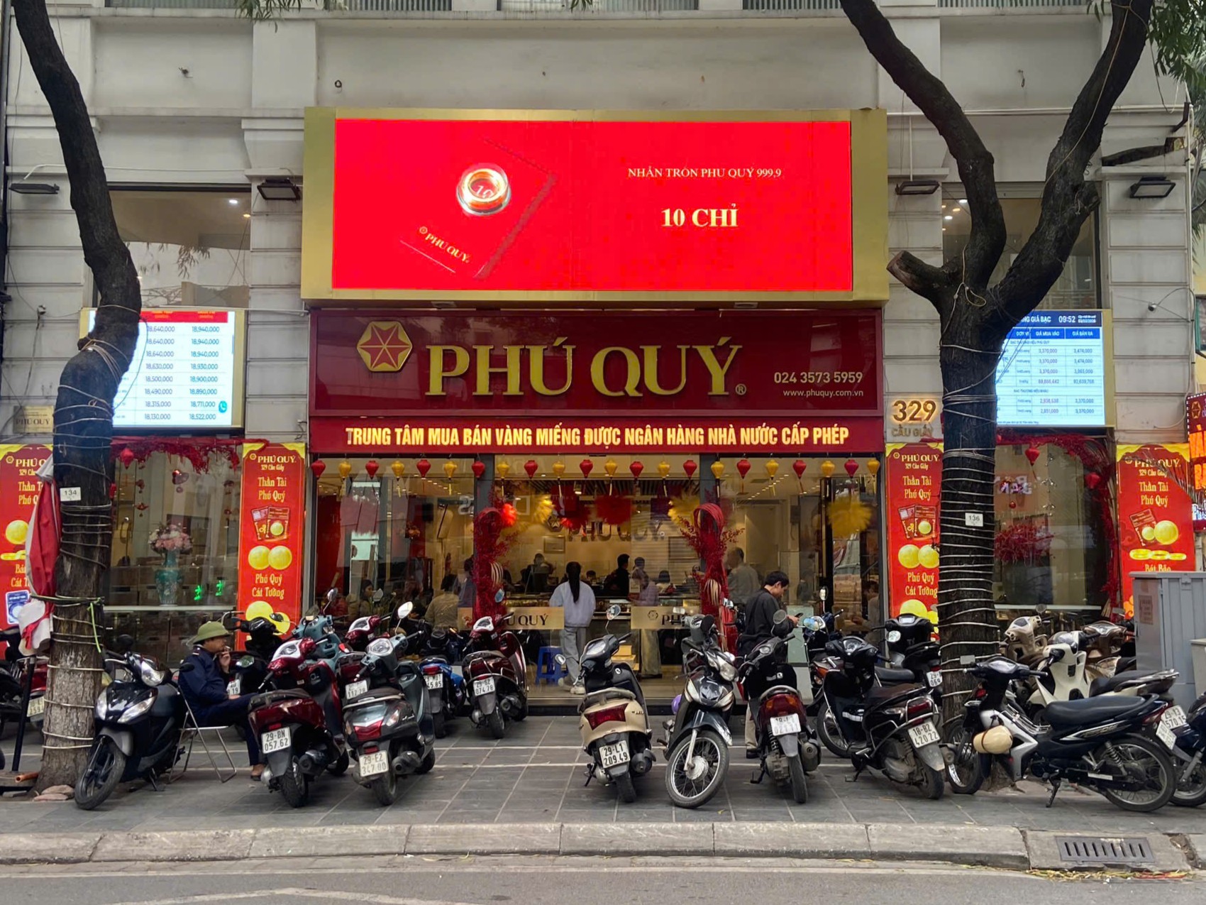 z75817867310614e84351b6fc3c782ff4d3ba0516560ab