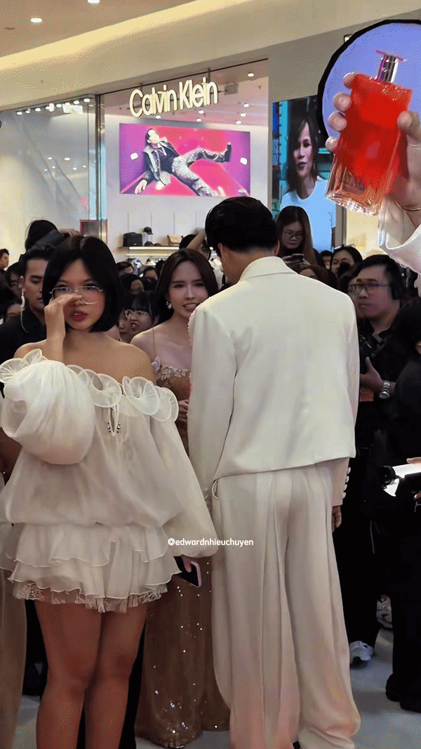 epoienhethieubaotrammaranotaisukiencualancome ezgifcom video to gif converter