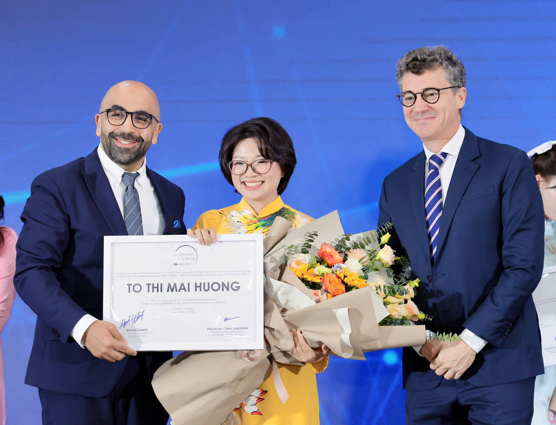 z72878535966288466f19ad37ade963cbad5018a36f653 135859