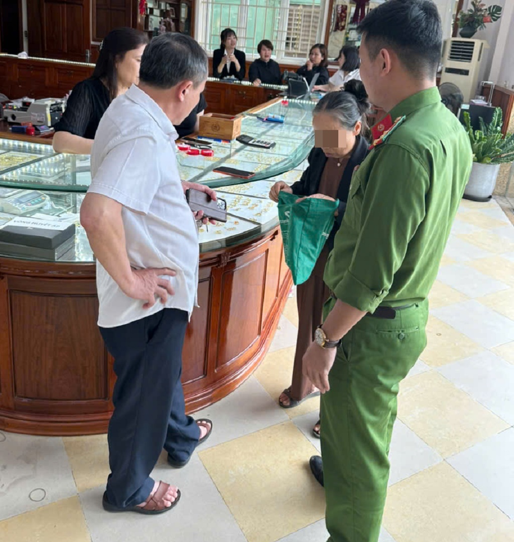 images2089852f7becc9d8b4f4ba886140ac1a819e9c7