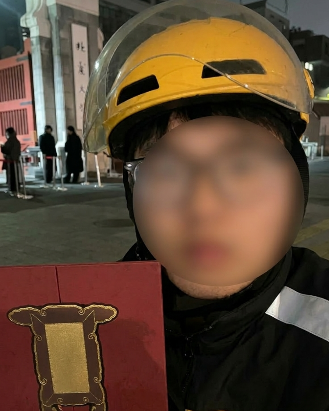 thiet ke chua co ten 12