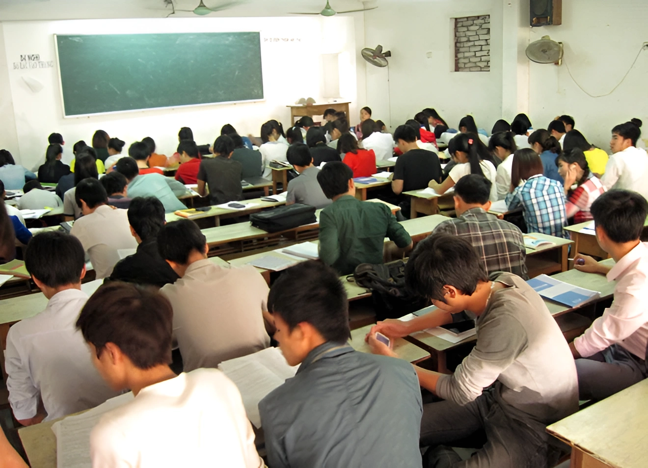 21fimg1347copy 15220292048861233300329 picsart aiimageenhancer