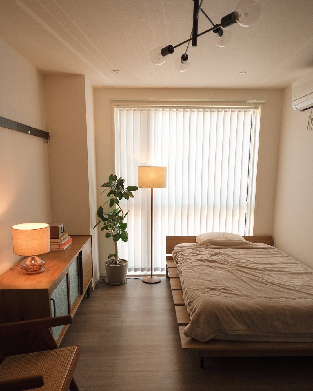 4d15ea590cd72cb4bed1b4c57725a6e8