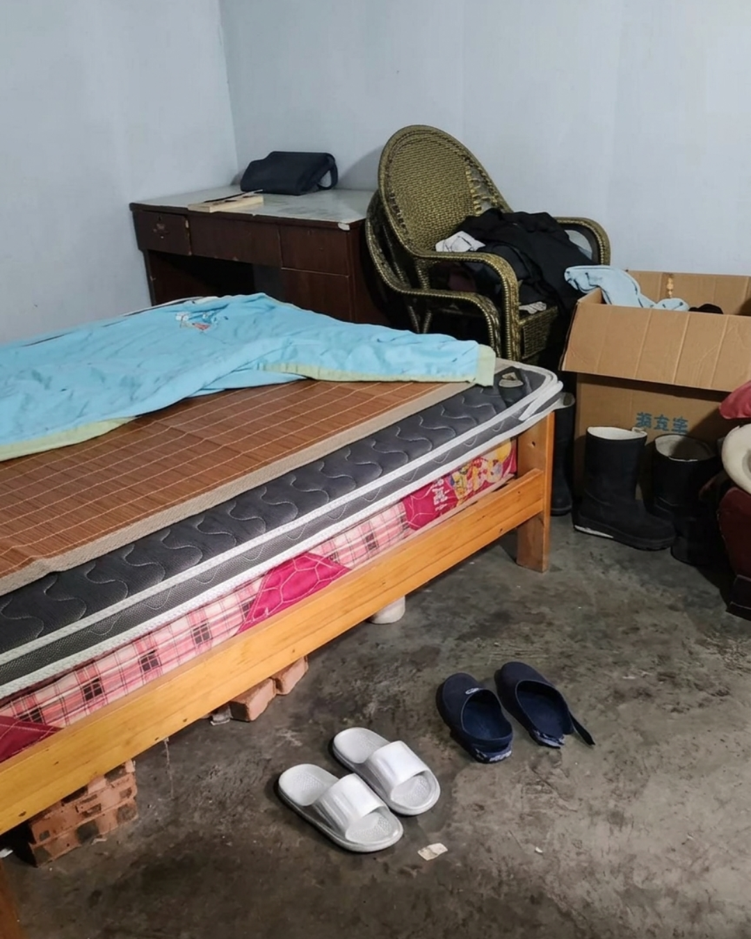 thiet ke chua co ten 17