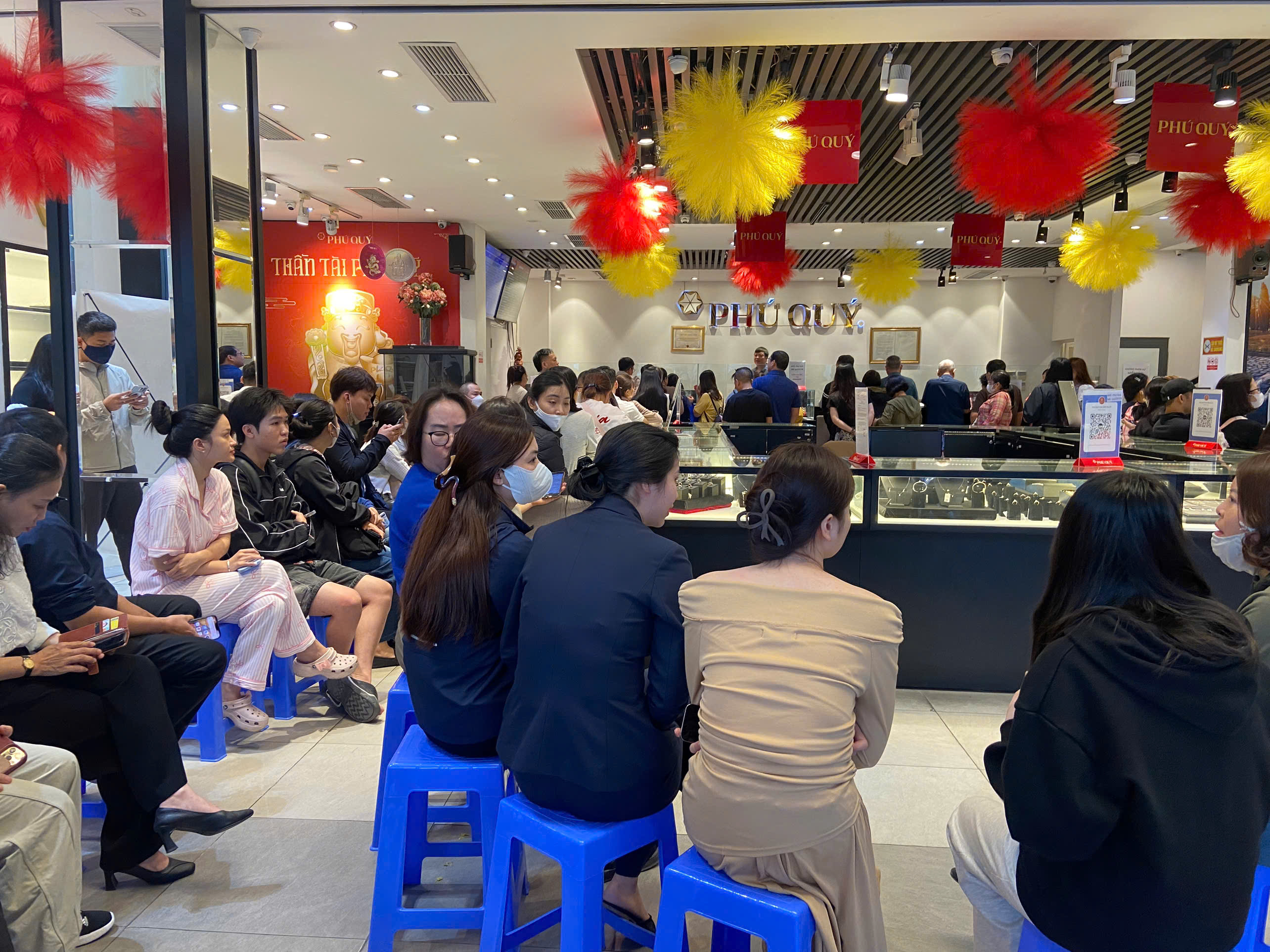 z76524460614869b35447779725e8d25b8d09ea4b38c4f