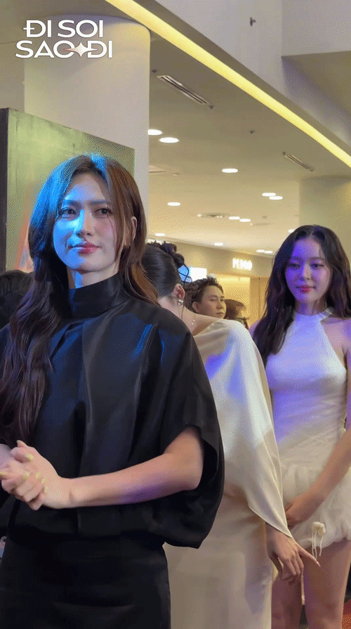 videoe4b34c417cd84debb4beda22880ce688disoioriginal ezgifcom video to gif converter