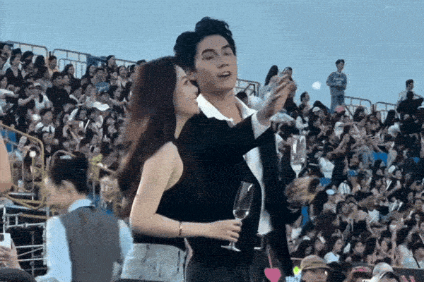 avtsplmi4411 ezgifcom optimize