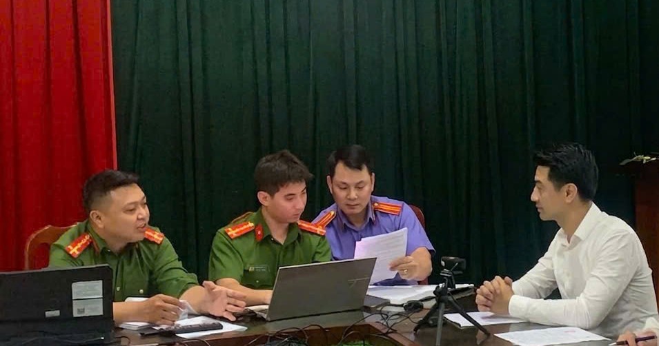 nh 1 doi tuong nguyen doan minh ao trang tai co quan dieu tra