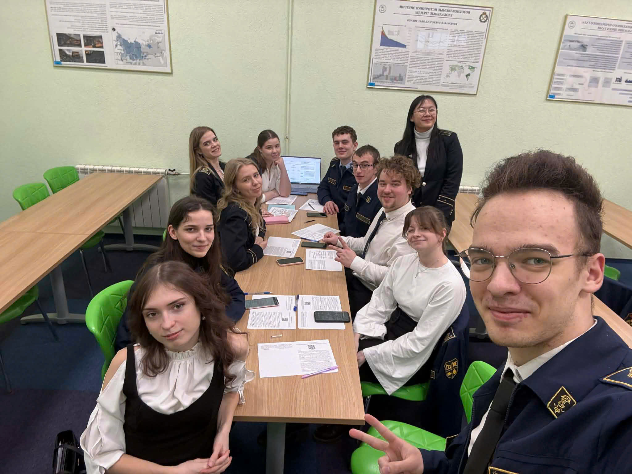 z775122296673023ee82a2995c50f5a2ffa585e778bd971