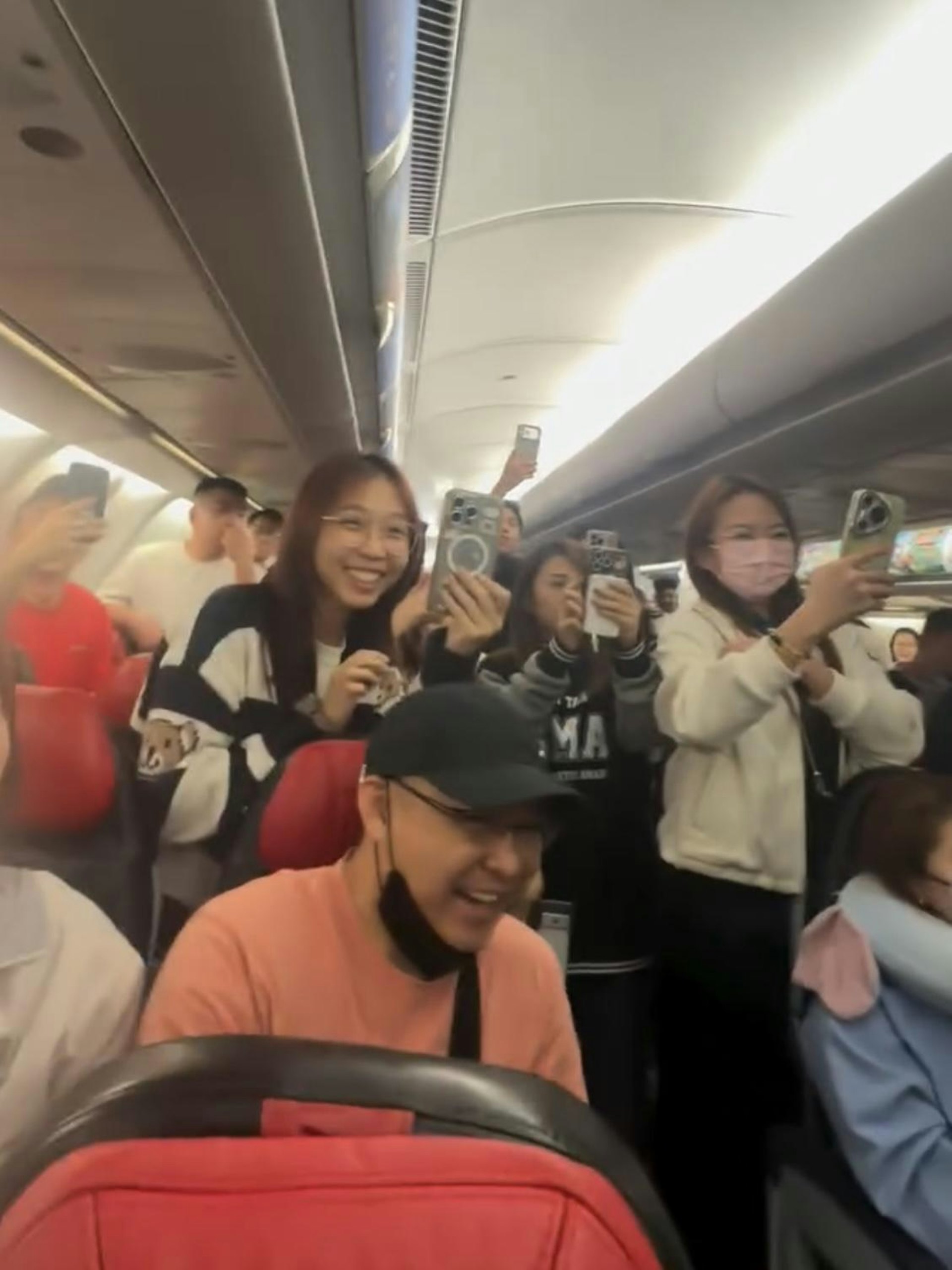 3anir75dmhjioenn2j9f8qn19fhmoenhkh2w4zb9sm