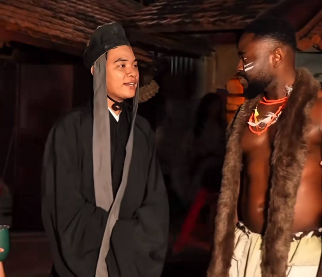 photo6303160666809897248y