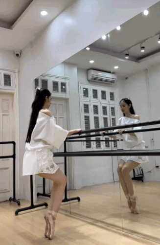 ezgif 10b9a0218437aeed