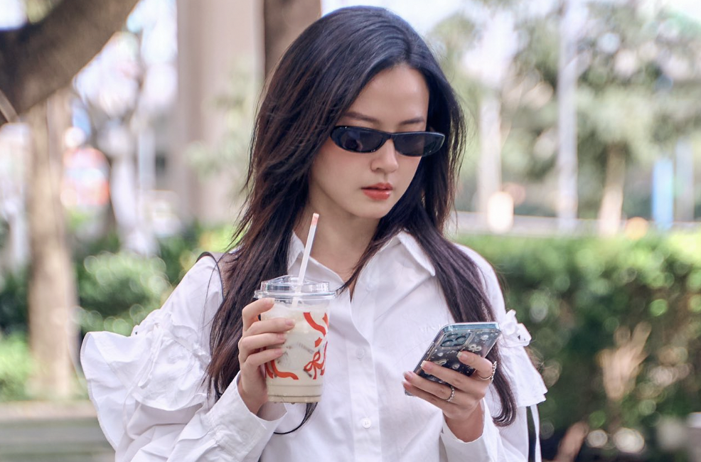 Mỹ nhân Vbiz từng huỷ hôn thiếu gia phút chót: Là trùm bất động sản, chồng làm TGĐ tập đoàn nức tiếng