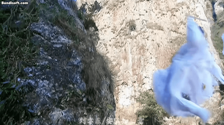 honeycam 2026 05 05 21 20 03