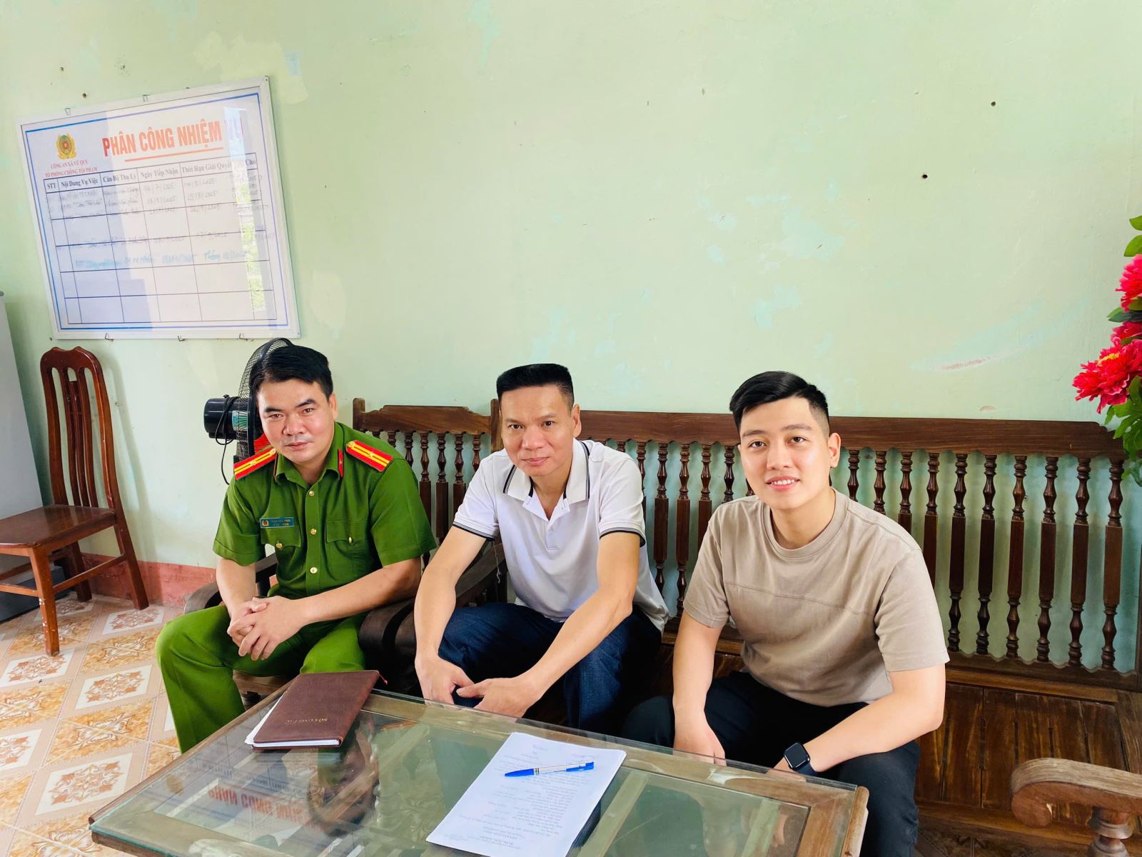 anh2haibengapmat