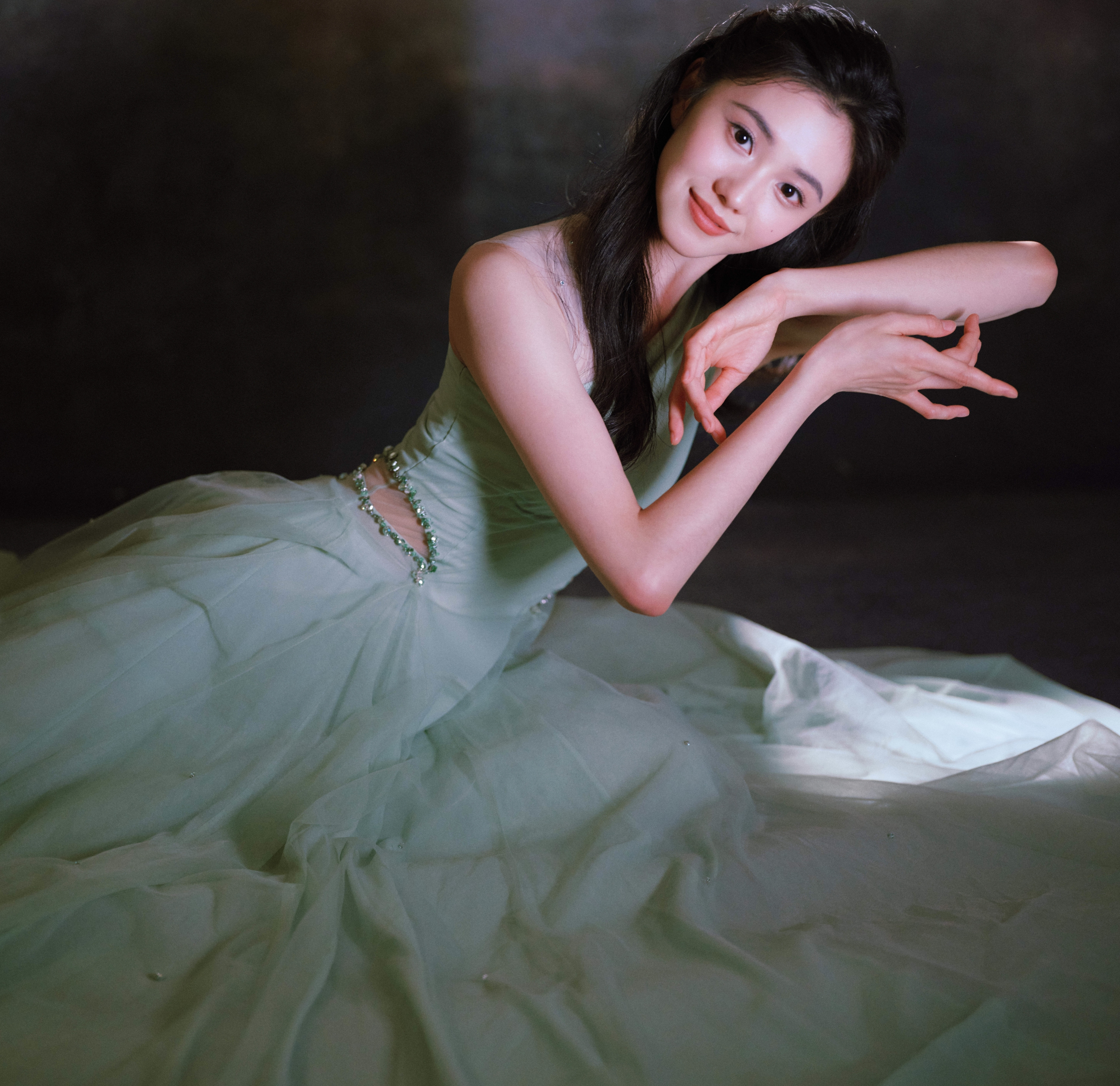 vai chinh23