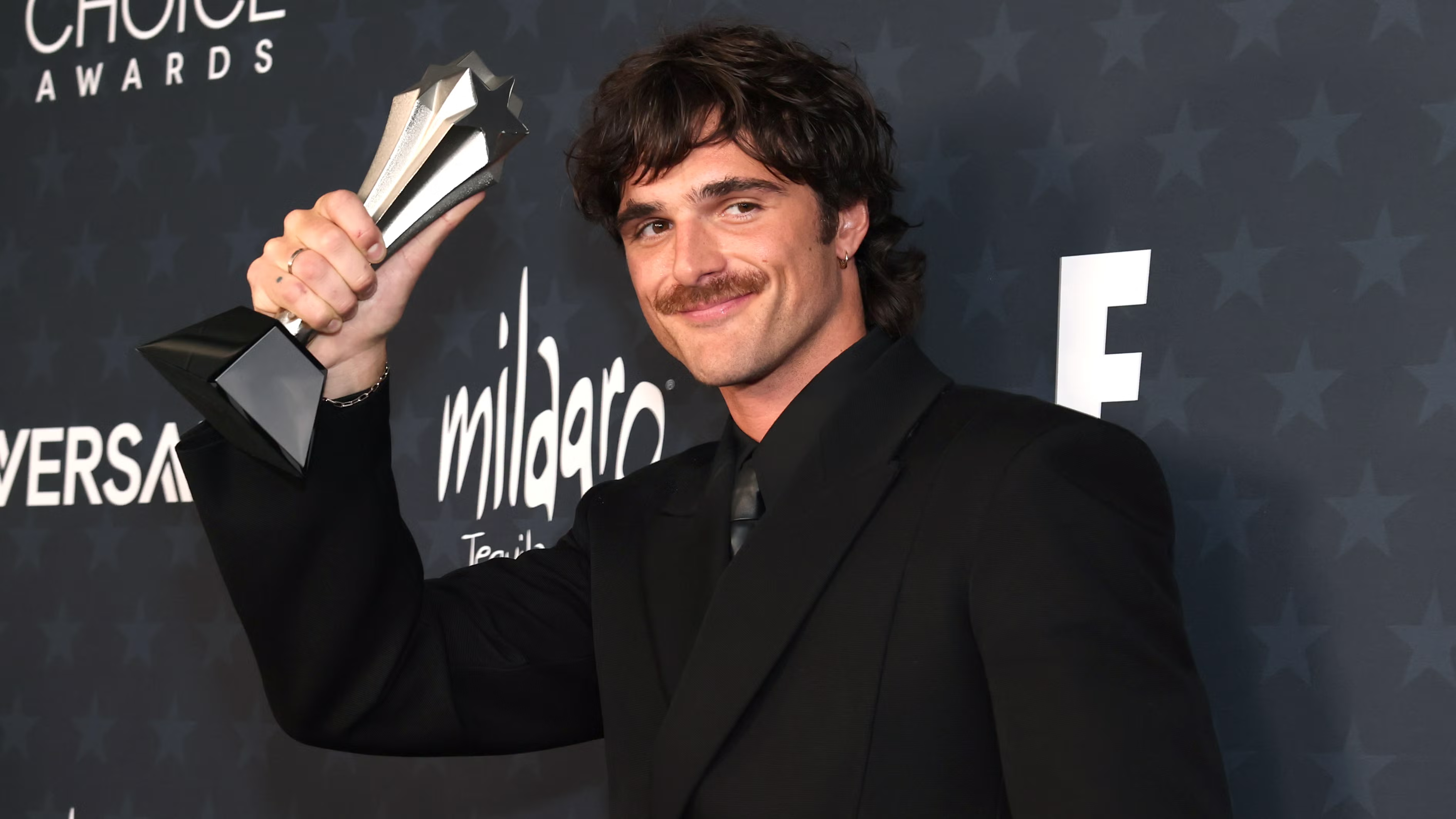 jacob elordi winner of the best supporting actor award for news photo 1767632211