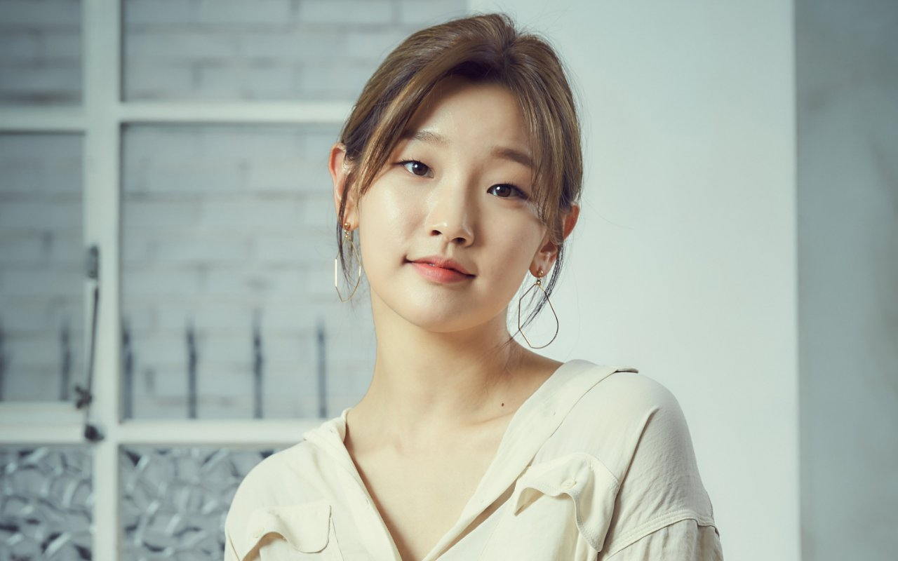 harper bazaar phim cua park so dam dong 11
