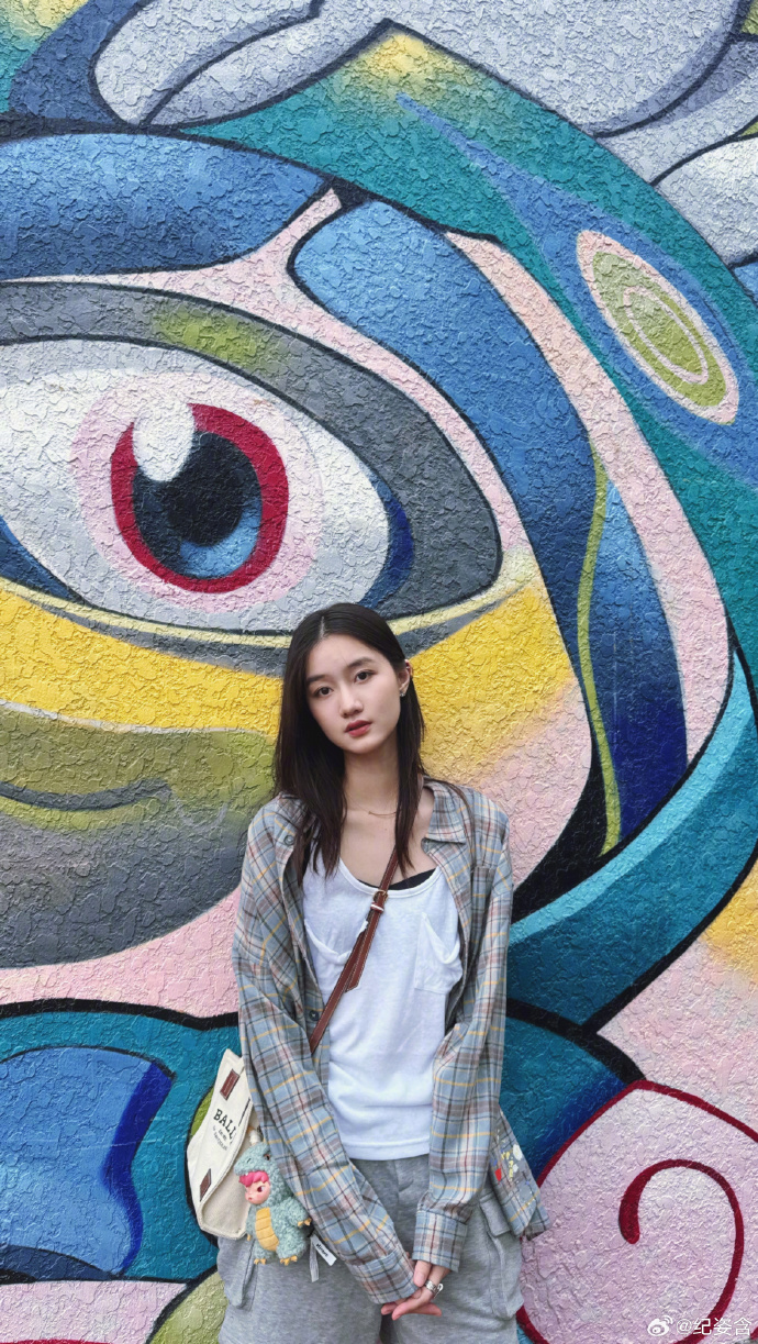 001snh8hly1if1738xnssj61r033phdw02 001snh8hly1if1738xnssj61r033phdw02