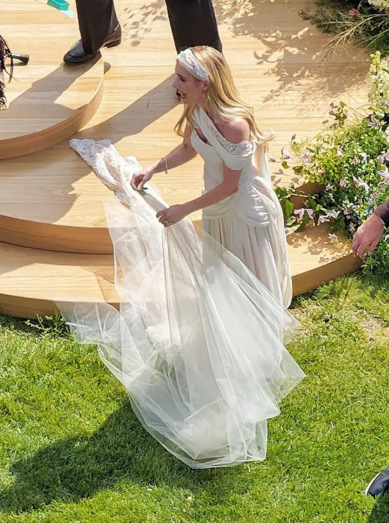 exclusive sun valley id actress 135570080