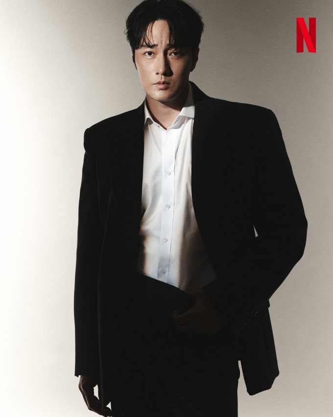 1750745942 netflixkr 2000 794 6063 5144 8555 width680height850 1154411