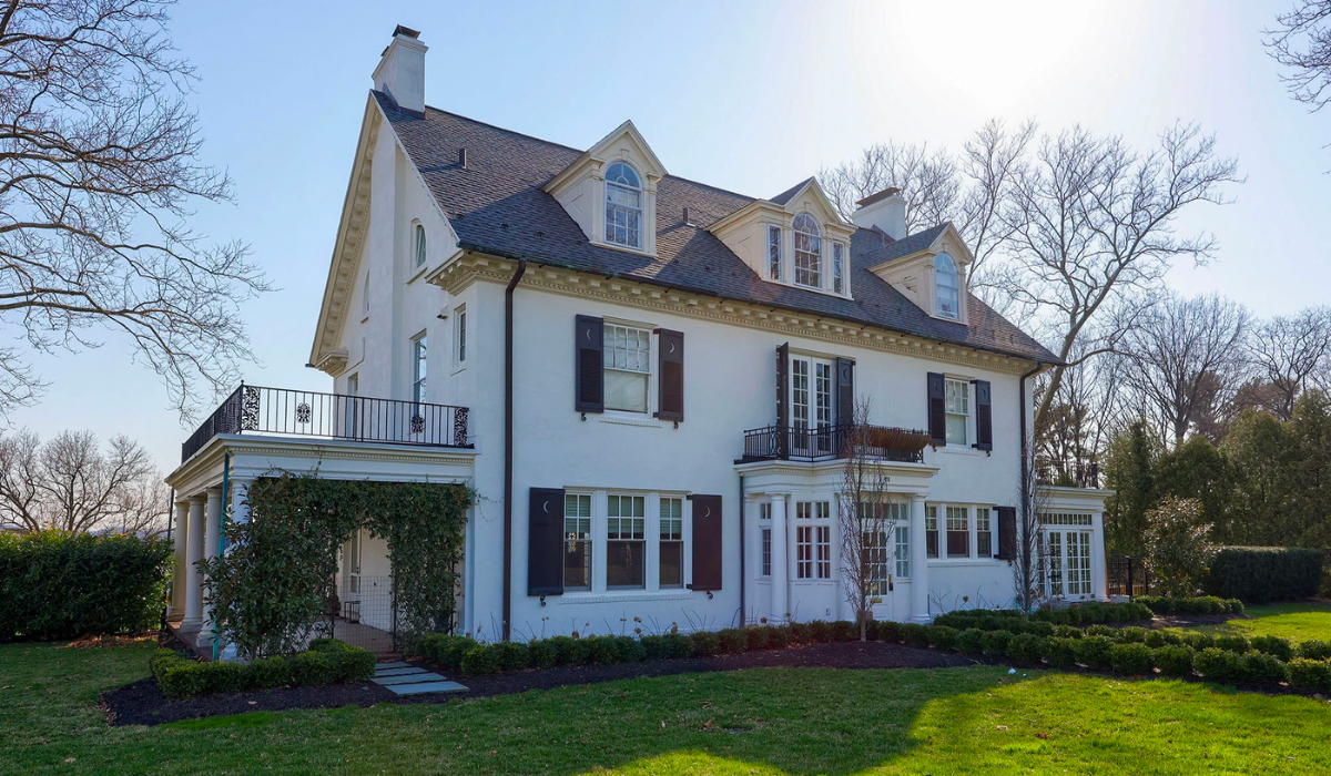 taylor swift childhood home 9
