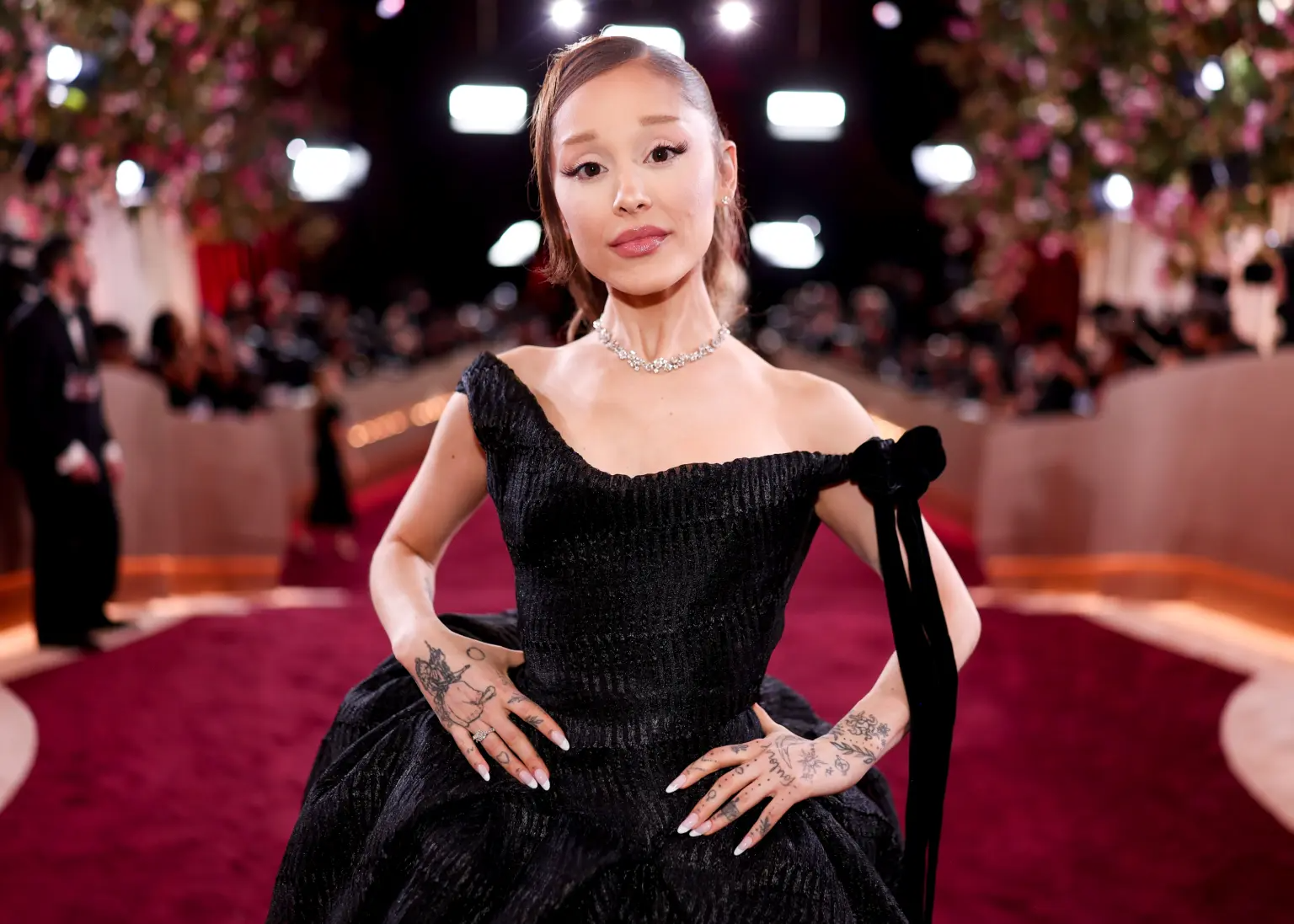 ariana grande 83rd annual golden 130672861dbdd7d 1782787114915 17827871152402118050374