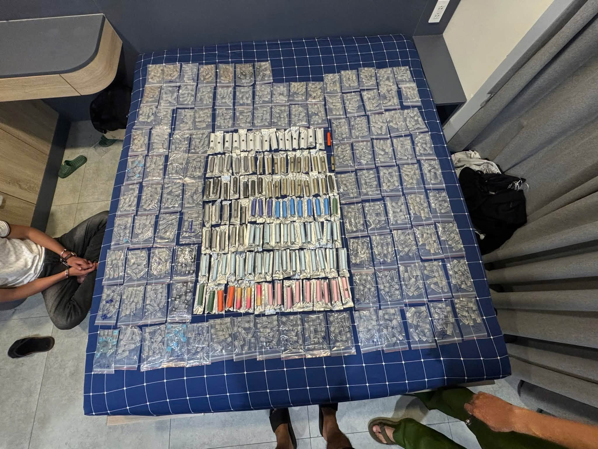7666740371576169934112933660499856484160117n1
