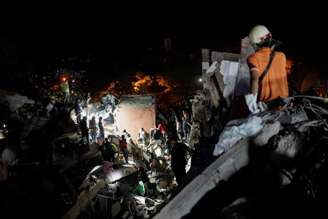 01 2026 08 11t010253z 2003319137 rc20wma5gegf rtrmadp 3 colombia quake