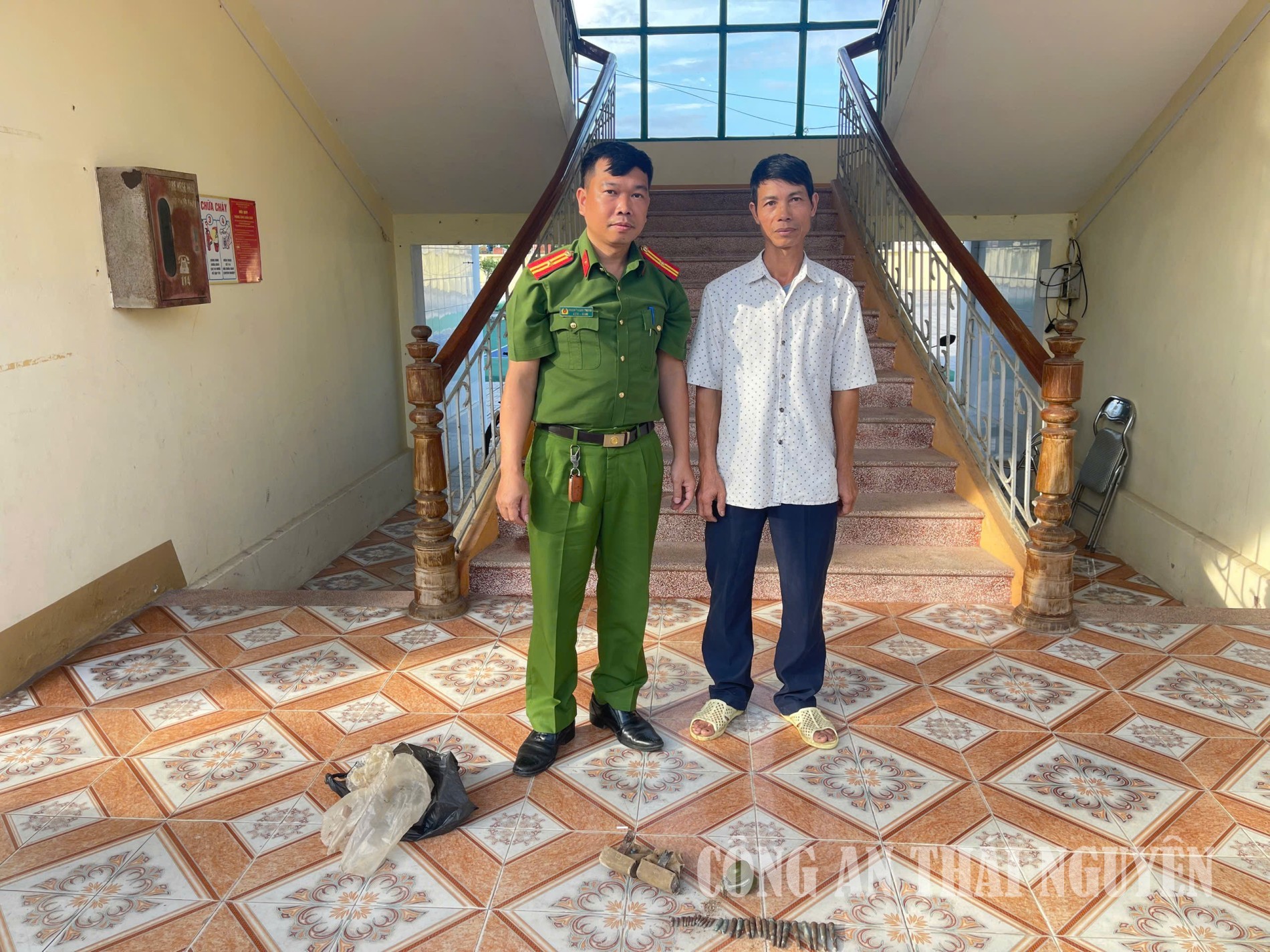 la bang 25 09 thu hoi vu khi