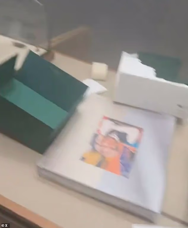 111941447 16219117 image m 621792357622649