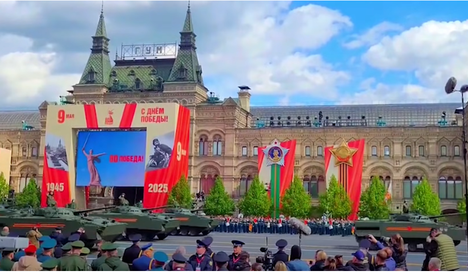 11xe chien dau bo binh banh xich bmp 3