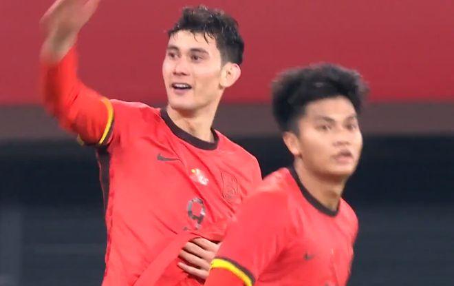 photo2025 11 1520 49 35