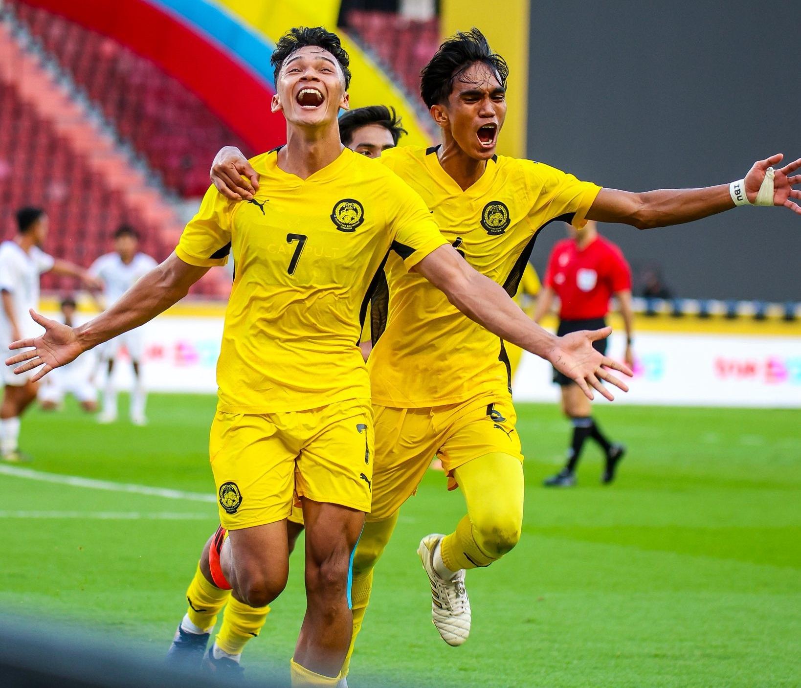 photo2025 12 0618 14 09