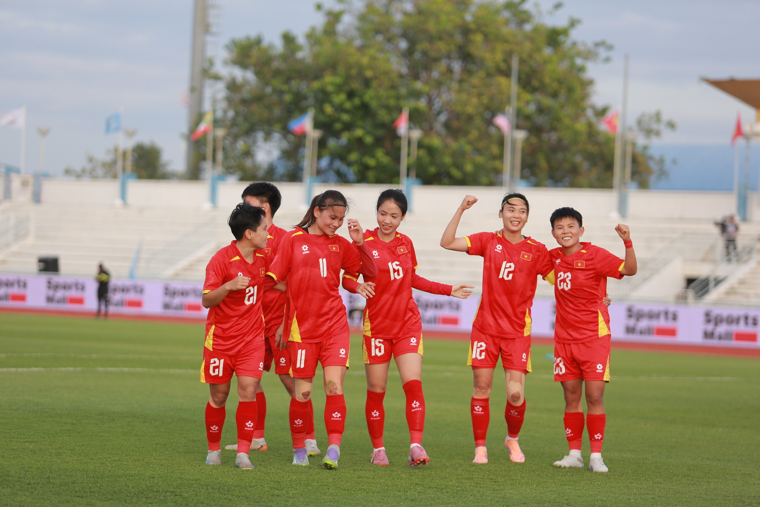 5efb97b0813b5f3ab1f7954ff5ac4d98