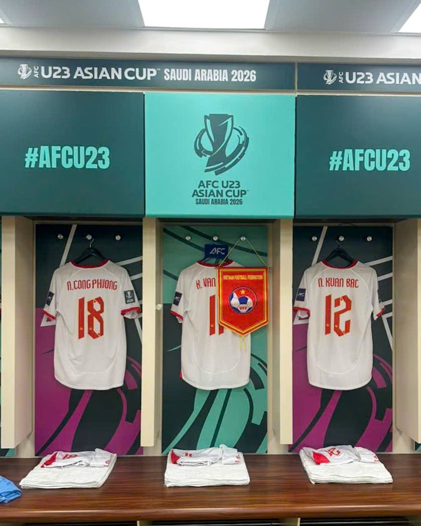 61507372212100691479936638577197437718782017n